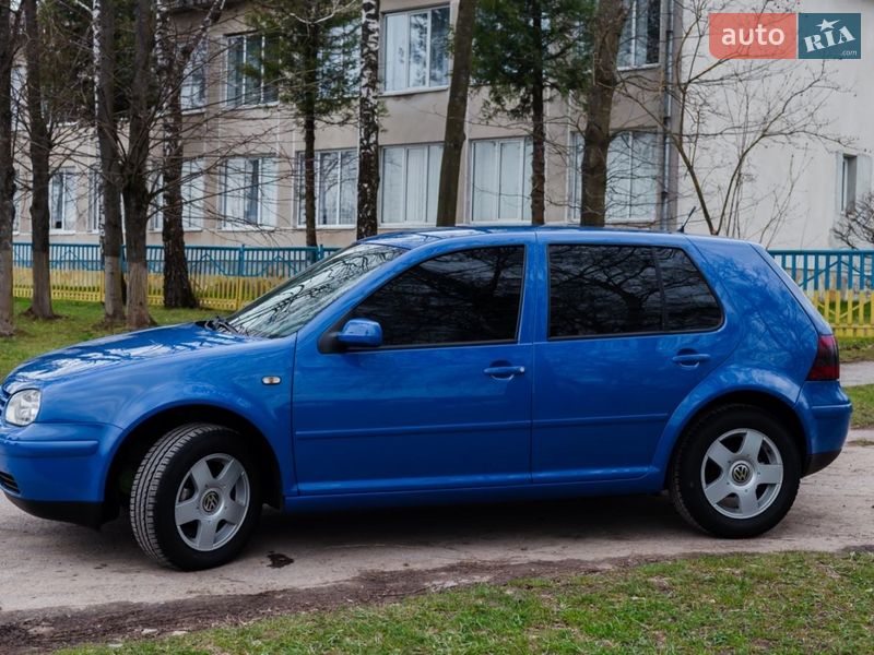 Хэтчбек Volkswagen Golf 1997 в Бучаче