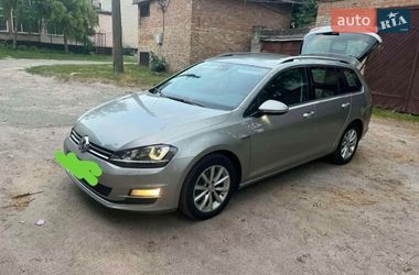 Универсал Volkswagen Golf 2015 в Вишневце