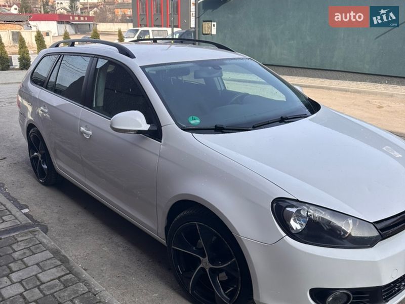 Универсал Volkswagen Golf 2009 в Збараже