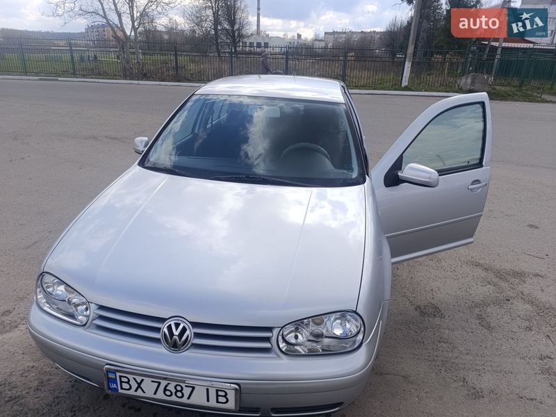 Volkswagen Golf 2000