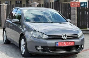 Хетчбек Volkswagen Golf 2010 в Старокостянтинові