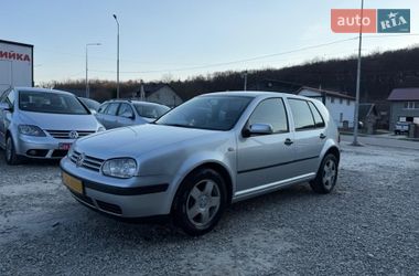 Хетчбек Volkswagen Golf 2001 в Теребовлі
