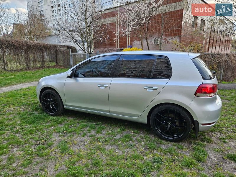 Хэтчбек Volkswagen Golf 2010 в Киеве фото 10 Хэтчбек Volkswagen Golf 2010 в Киеве