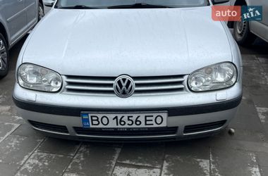 Хетчбек Volkswagen Golf 2001 в Тернополі