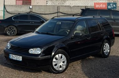 Універсал Volkswagen Golf 2001 в Чернігові