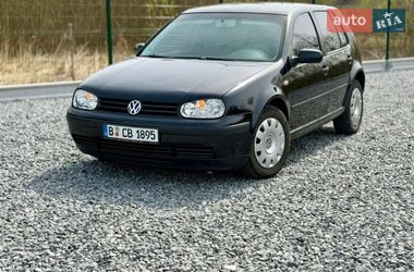 Хетчбек Volkswagen Golf 2003 в Дрогобичі