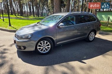 Универсал Volkswagen Golf 2009 в Чернигове