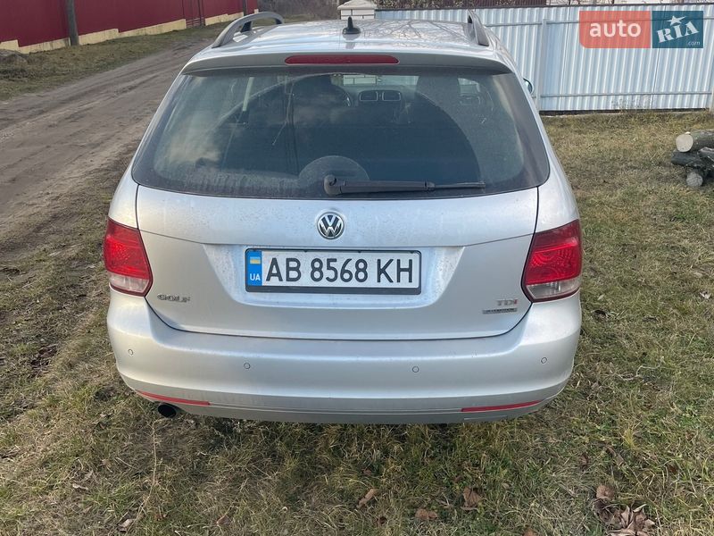 Универсал Volkswagen Golf 2010 в Виннице