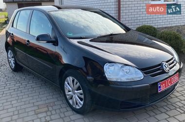 Хетчбек Volkswagen Golf 2004 в Луцьку