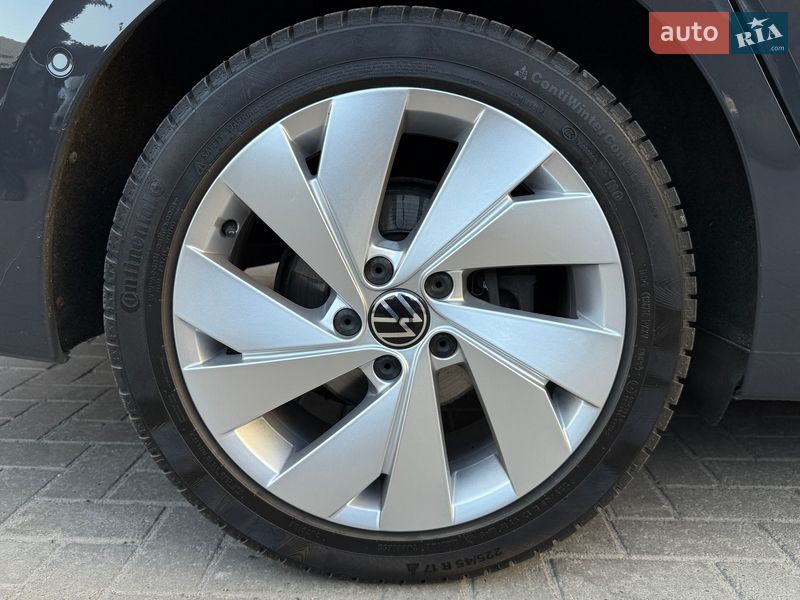 Универсал Volkswagen Golf 2021 в Хмельницком