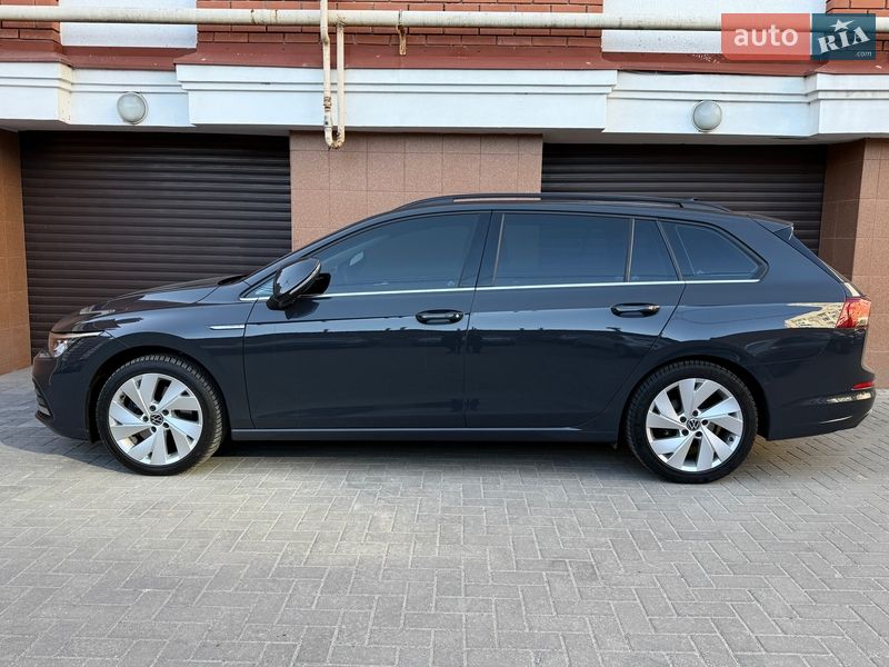 Универсал Volkswagen Golf 2021 в Хмельницком