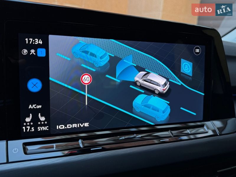 Универсал Volkswagen Golf 2021 в Хмельницком