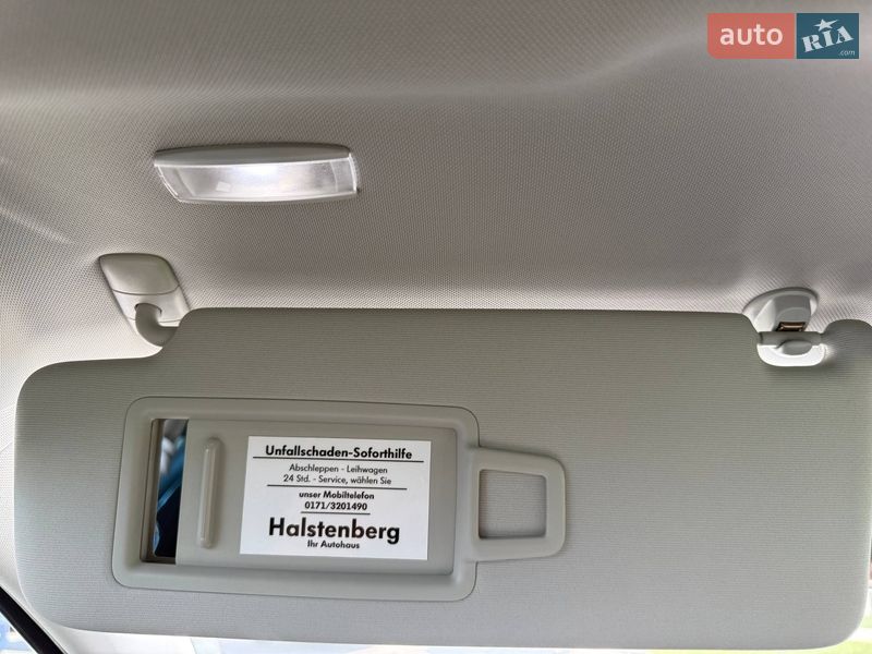 Хэтчбек Volkswagen Golf 2016 в Киеве