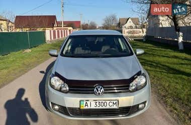 Хэтчбек Volkswagen Golf 2012 в Ракитном