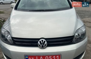Хетчбек Volkswagen Golf 2009 в Луцьку