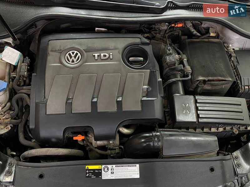 Универсал Volkswagen Golf 2012 в Львове