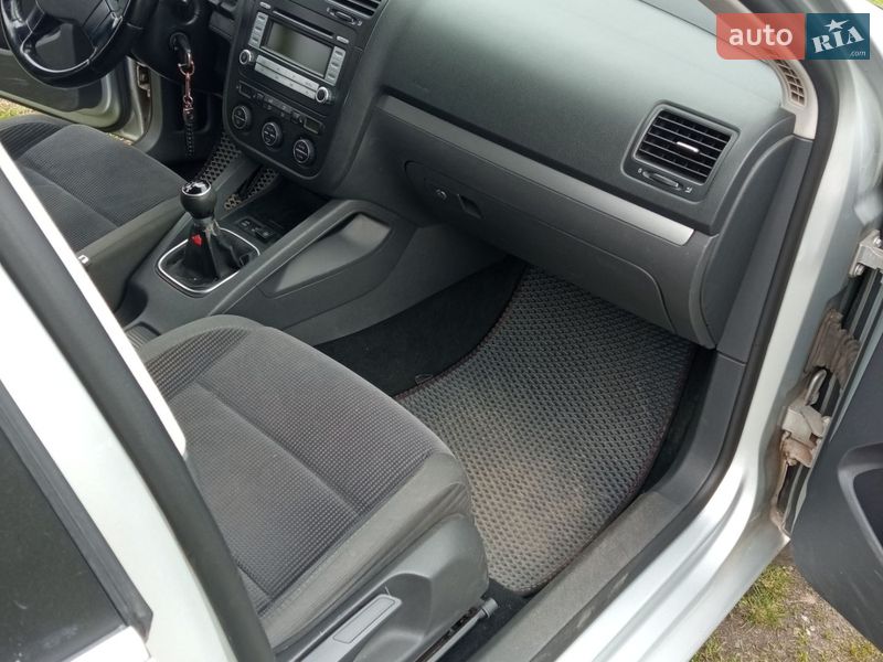 Универсал Volkswagen Golf 2007 в Фастове