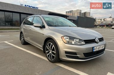 Микровэн Volkswagen Golf 2016 в Киеве