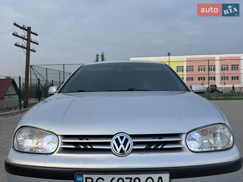 Volkswagen Golf 1998