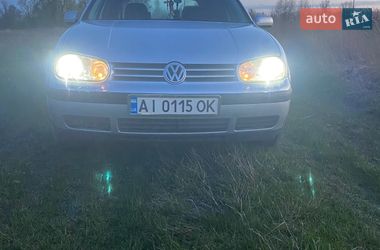 Хэтчбек Volkswagen Golf 2000 в Десне
