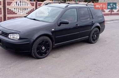 Універсал Volkswagen Golf 2001 в Любешові