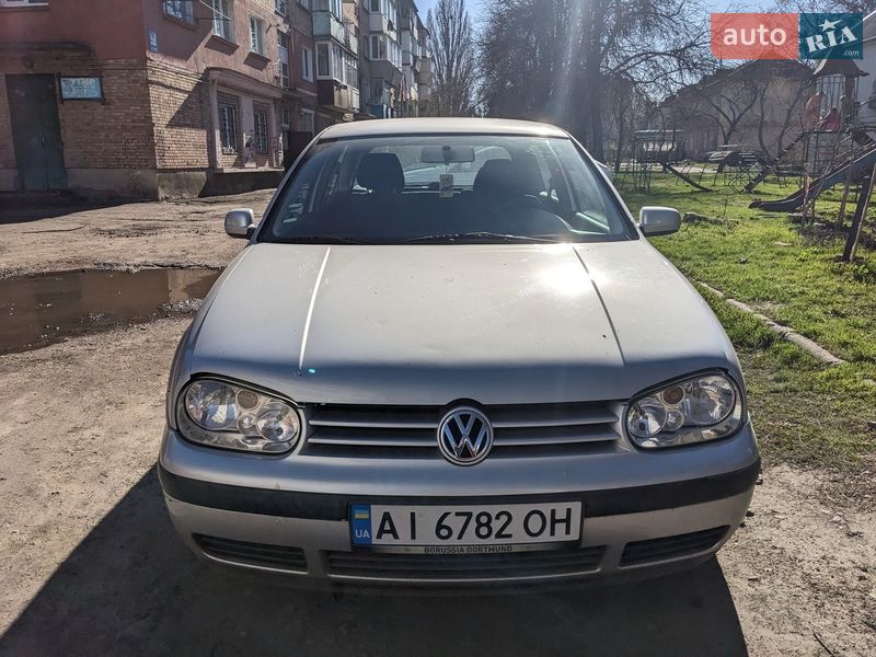 Volkswagen Golf 2001