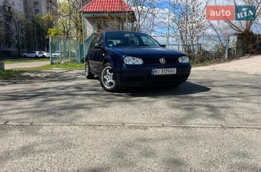 Хэтчбек Volkswagen Golf 2000 в Киеве