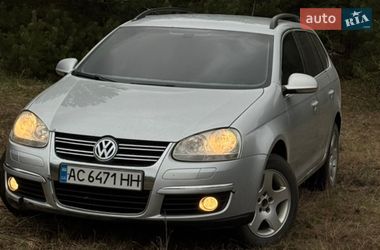 Універсал Volkswagen Golf 2009 в Камені-Каширському