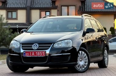 Універсал Volkswagen Golf 2009 в Білій Церкві