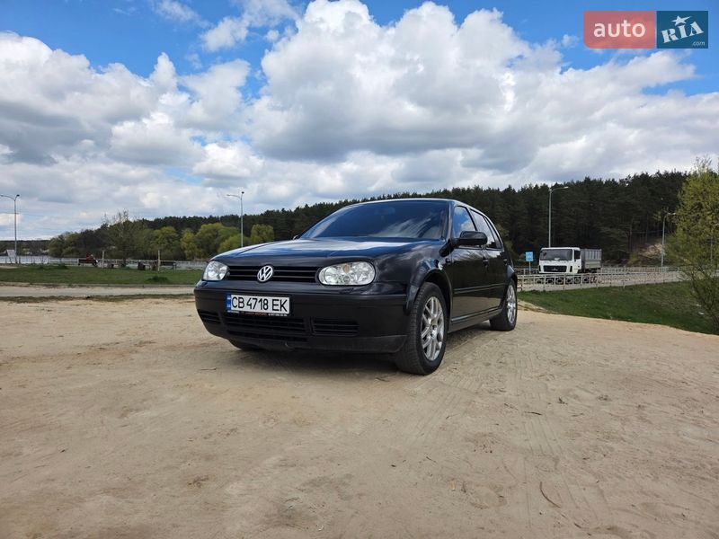 Volkswagen Golf 1998