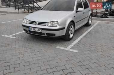 Хетчбек Volkswagen Golf 2003 в Хмельницькому