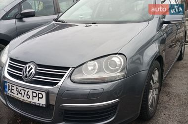 Універсал Volkswagen Golf 2008 в Дніпрі