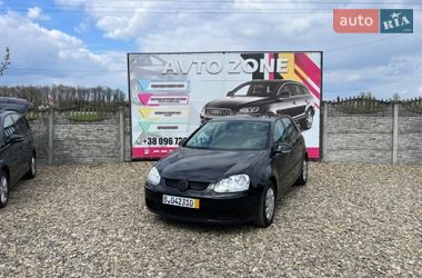 Хэтчбек Volkswagen Golf 2005 в Коломые