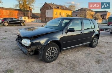 Хэтчбек Volkswagen Golf 1998 в Кропивницком