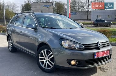 Універсал Volkswagen Golf 2010 в Чернігові