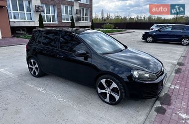 Хэтчбек Volkswagen Golf 2009 в Кременчуге