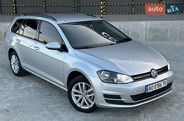 Универсал Volkswagen Golf 2015 в Мукачево