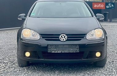 Хэтчбек Volkswagen Golf 2007 в Староконстантинове