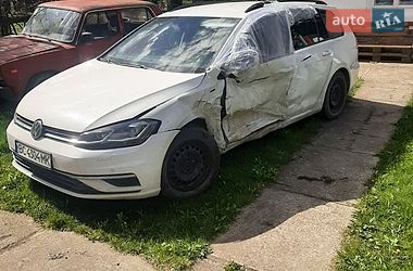 Универсал Volkswagen Golf 2017 в Городке