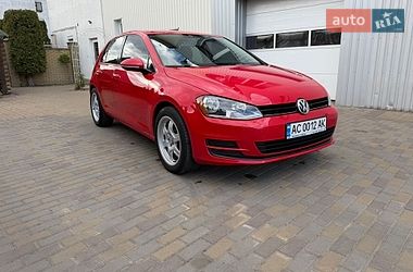 Хетчбек Volkswagen Golf 2015 в Луцьку