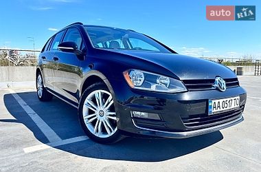 Універсал Volkswagen Golf 2015 в Києві