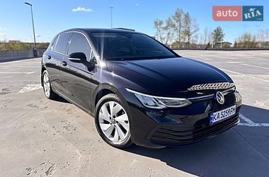 Хэтчбек Volkswagen Golf 2020 в Киеве