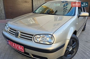Хетчбек Volkswagen Golf 2003 в Тернополі