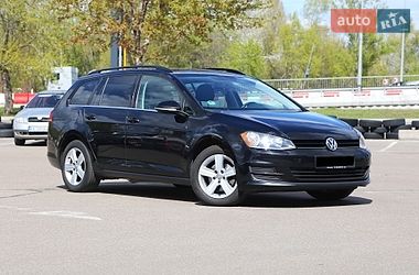 Універсал Volkswagen Golf 2015 в Києві