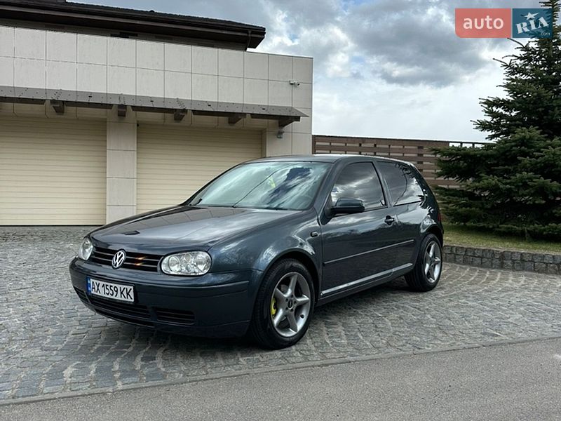 Volkswagen Golf 2002