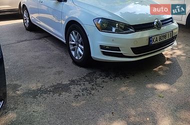 Універсал Volkswagen Golf 2015 в Києві