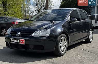 Хетчбек Volkswagen Golf 2007 в Києві
