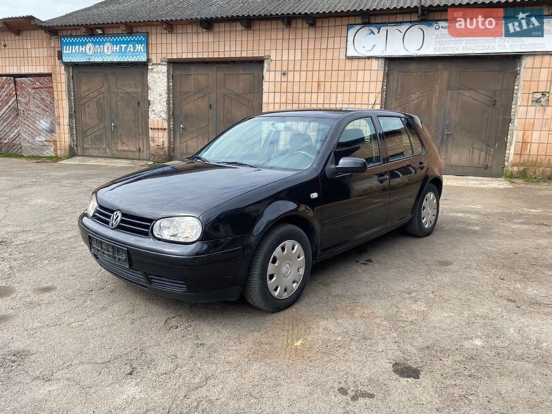 Volkswagen Golf 2002