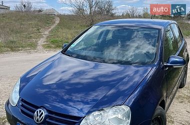 Хэтчбек Volkswagen Golf 2005 в Харькове