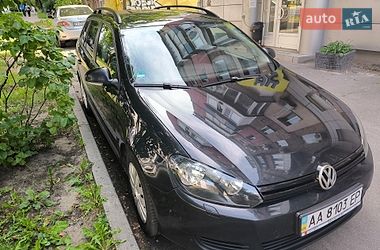 Универсал Volkswagen Golf 2013 в Киеве